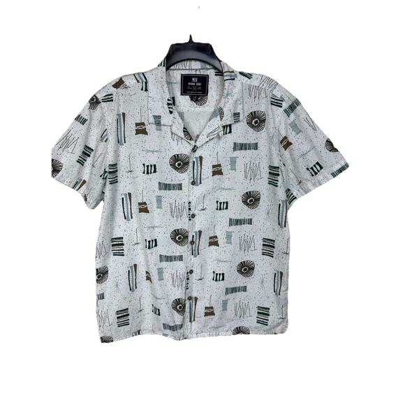 MBX Other - Men's MBX Premium Goods Shirt L Short Sleeve Button Up All Over Graphic Print